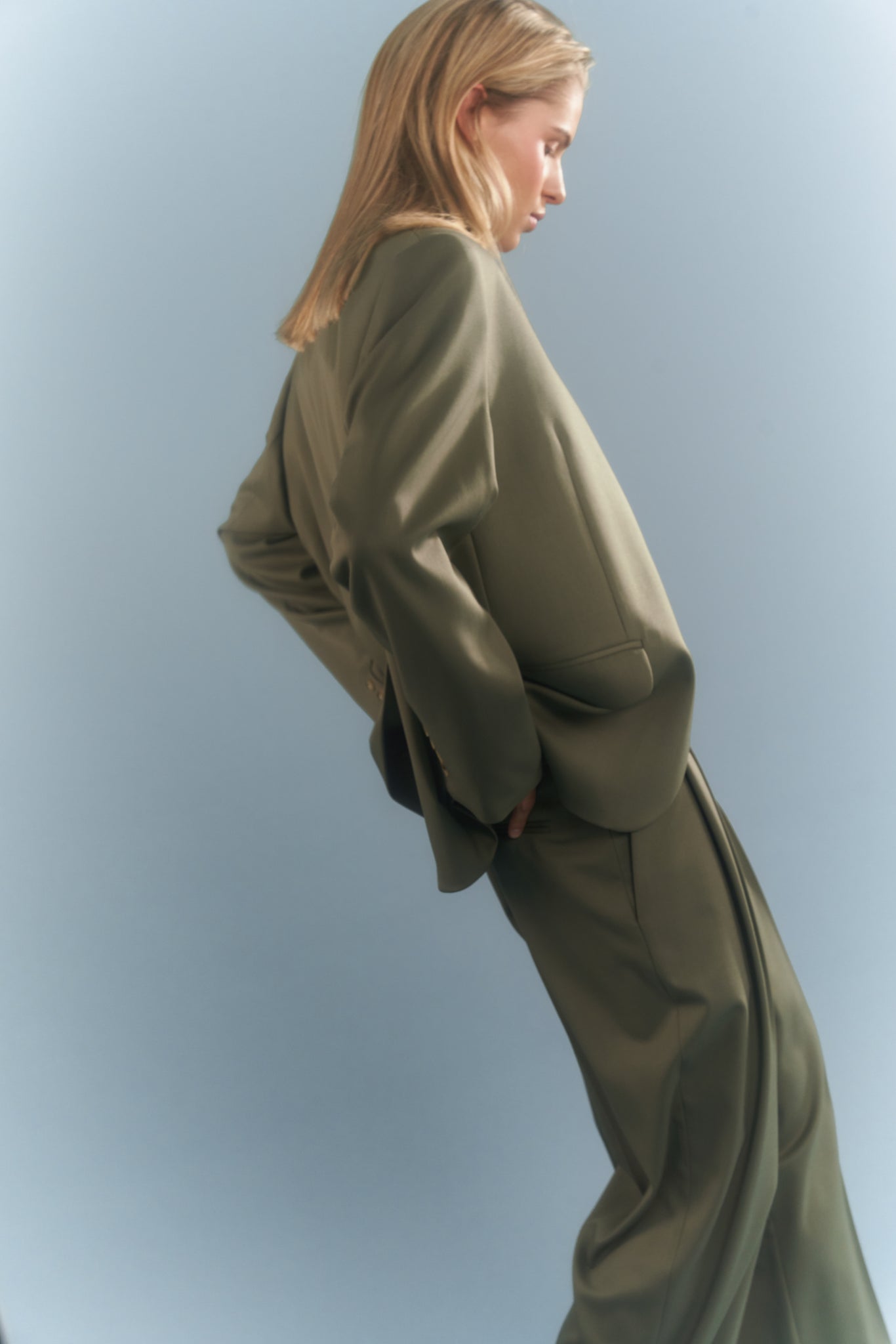 FLOW KHAKI PLEATED STRAIGHT TROUSERS