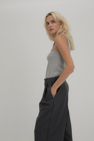 SOLO PLEATED WIDE TROUSERS IN MELANGE GREY