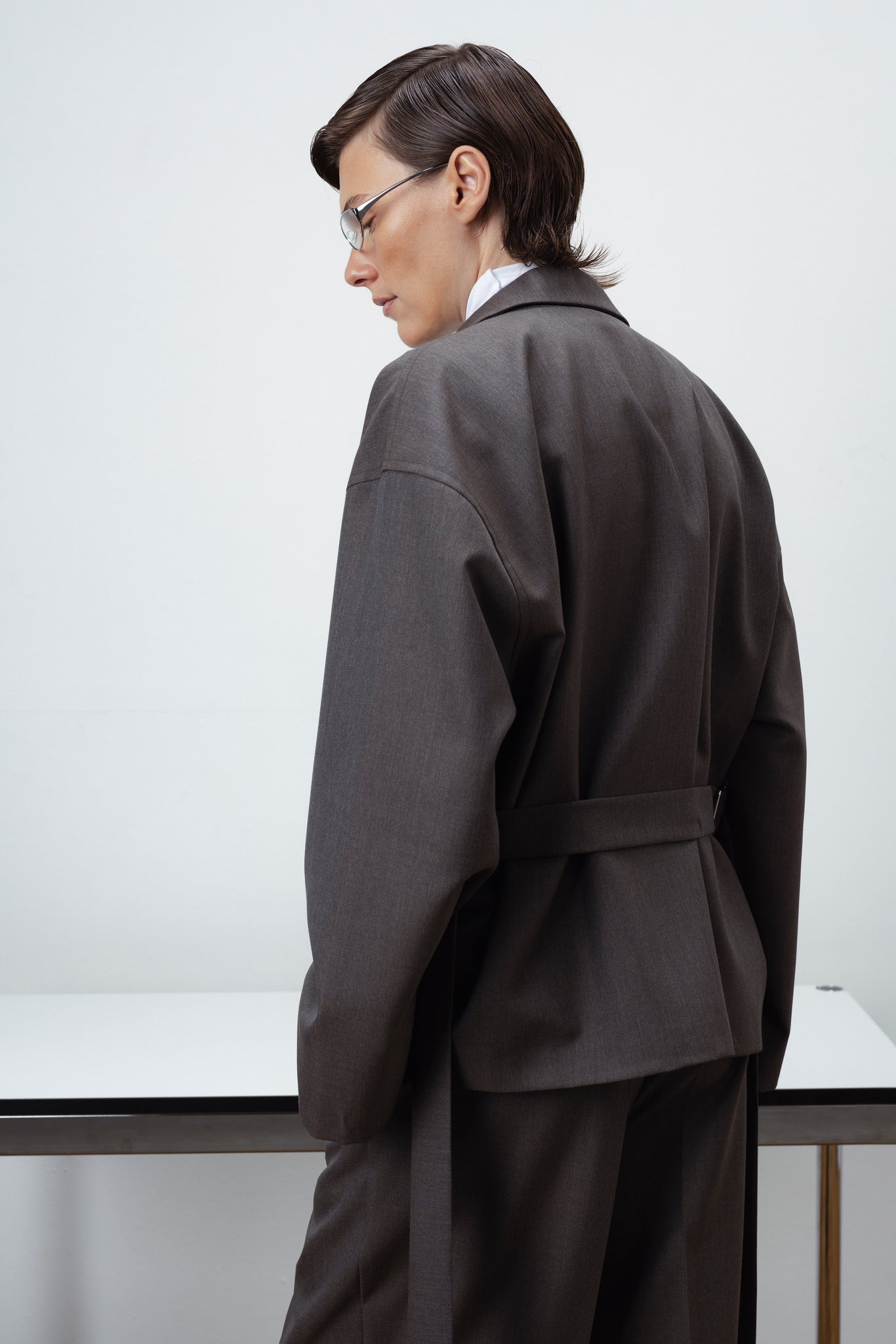 WOOL ZIP-UP BLAZER IN TAUPE
