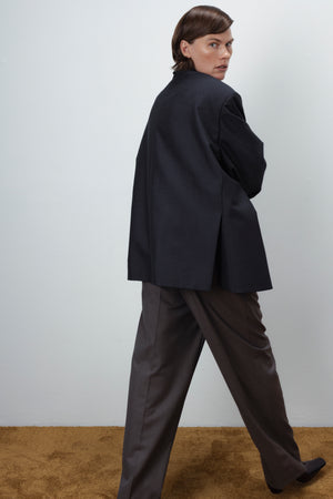 OVERSIZED WRAP BLAZER IN BLACK WOOL