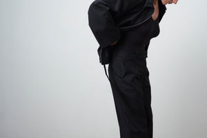 PLEATED STRAIGHT TROUSERS IN BLACK