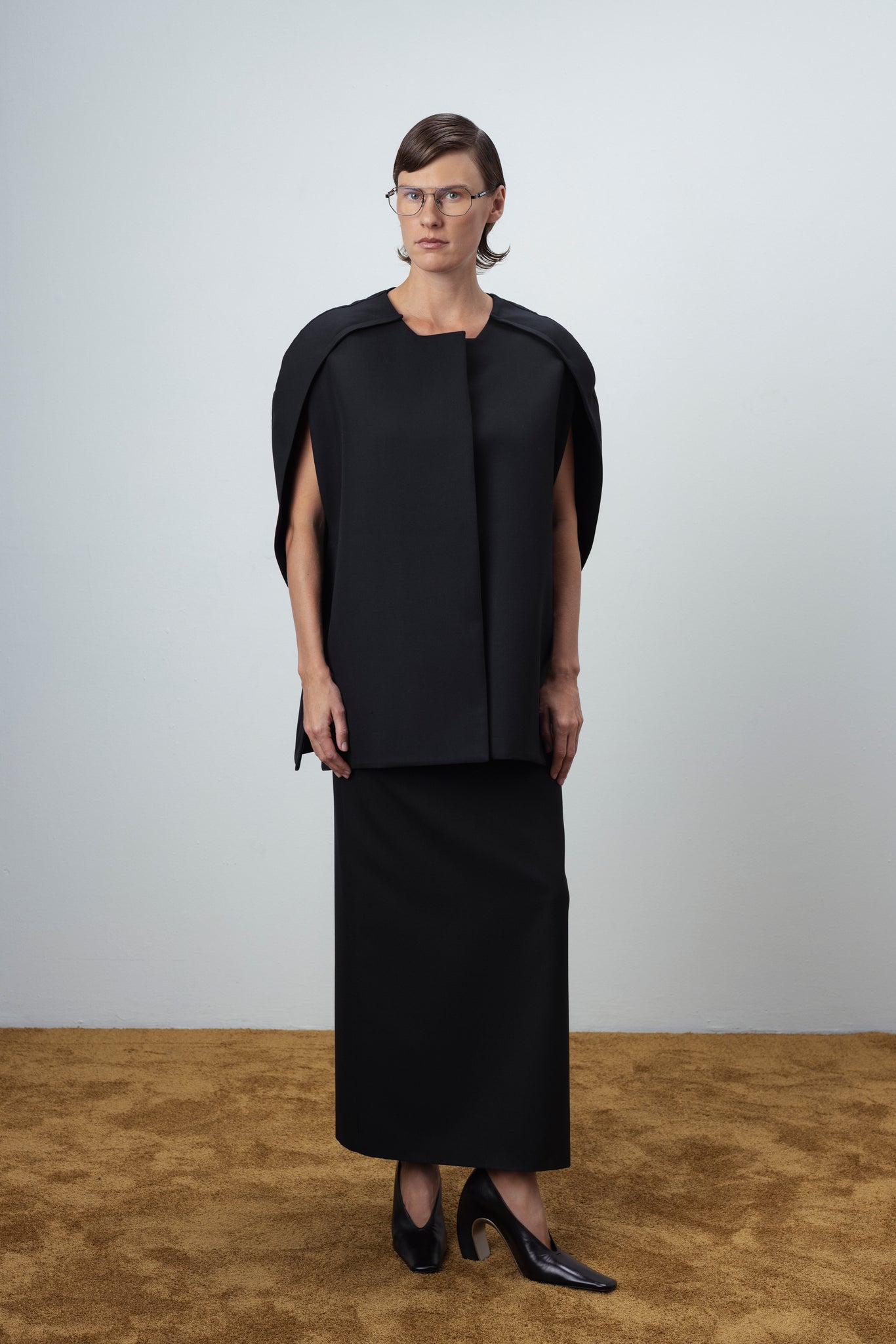 MAXI WOOL SKIRT IN BLACK