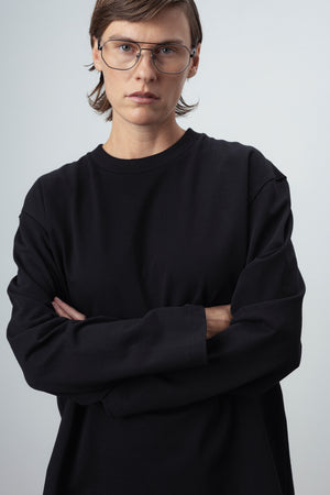 BASIC LONG SLEEVE TOP IN BLACK
