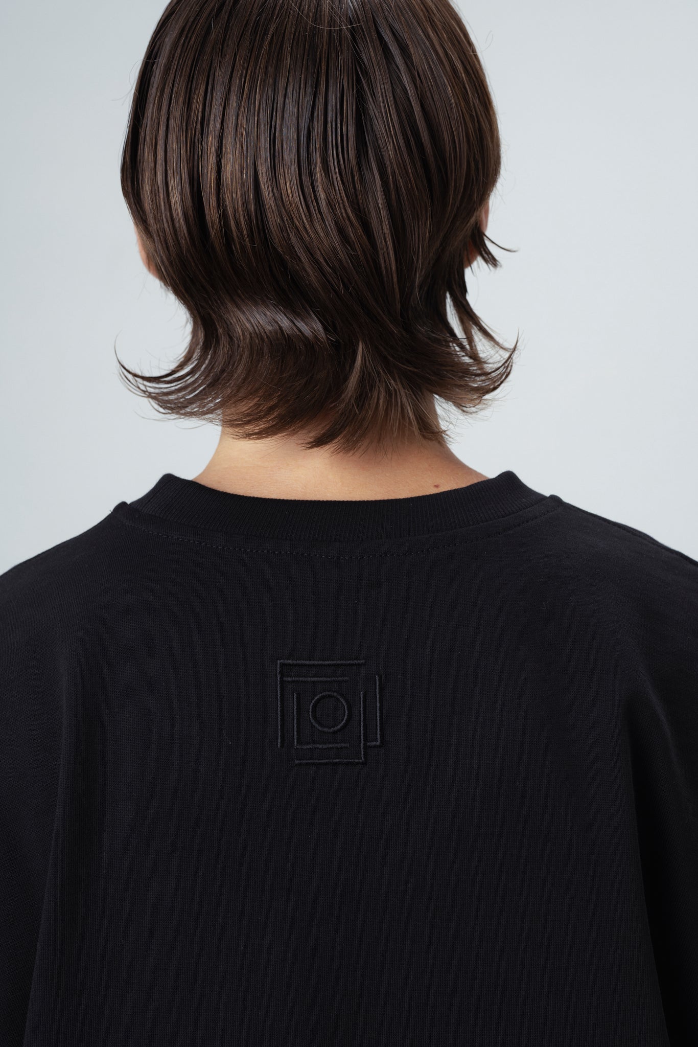 BASIC LONG SLEEVE TOP IN BLACK
