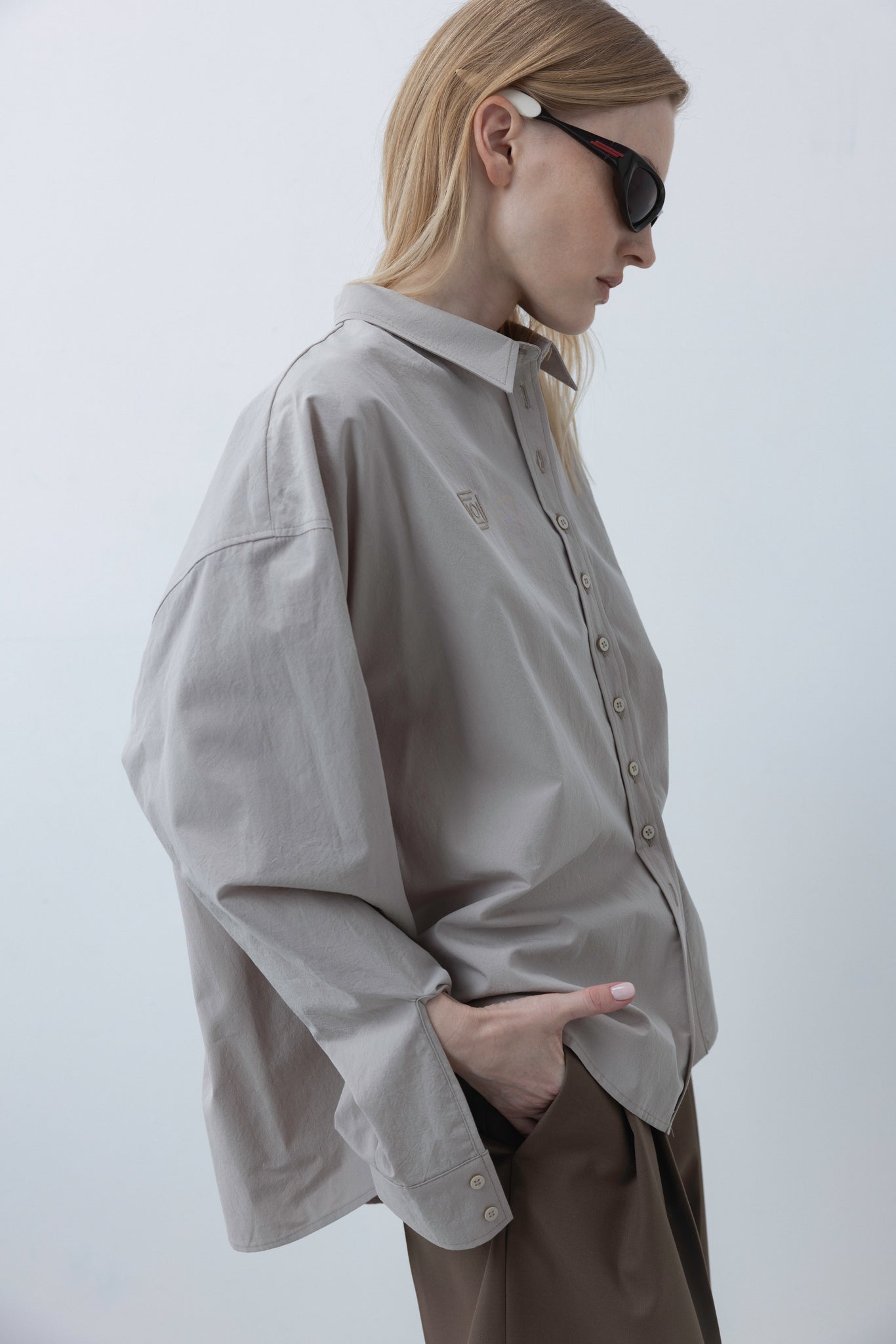 RELAXED SHIRT IN BEIGE