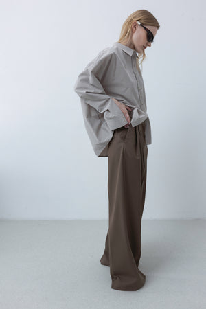 RELAXED SHIRT IN BEIGE