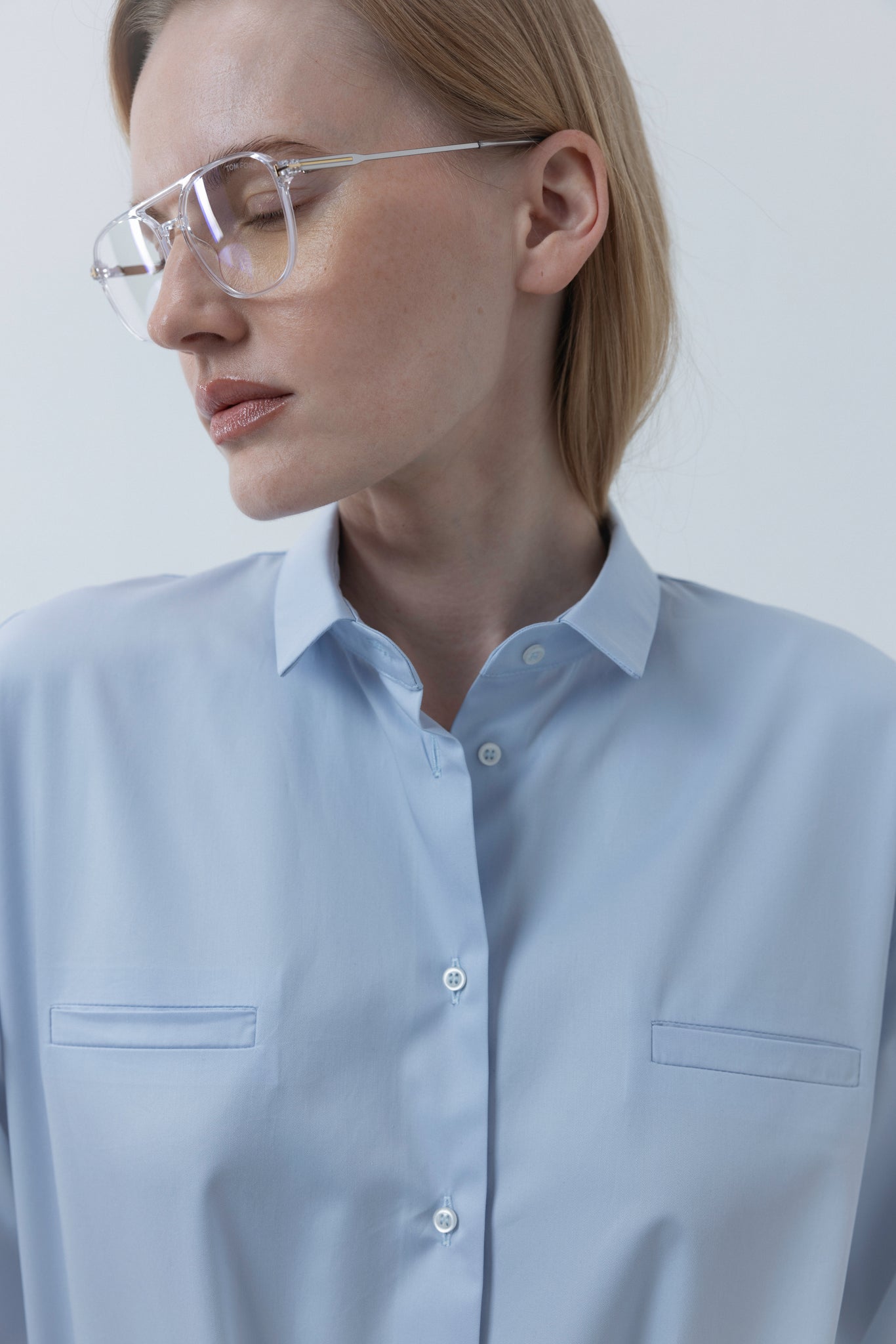 REGULAR POPLIN SHIRT IN LIGHT BLUE