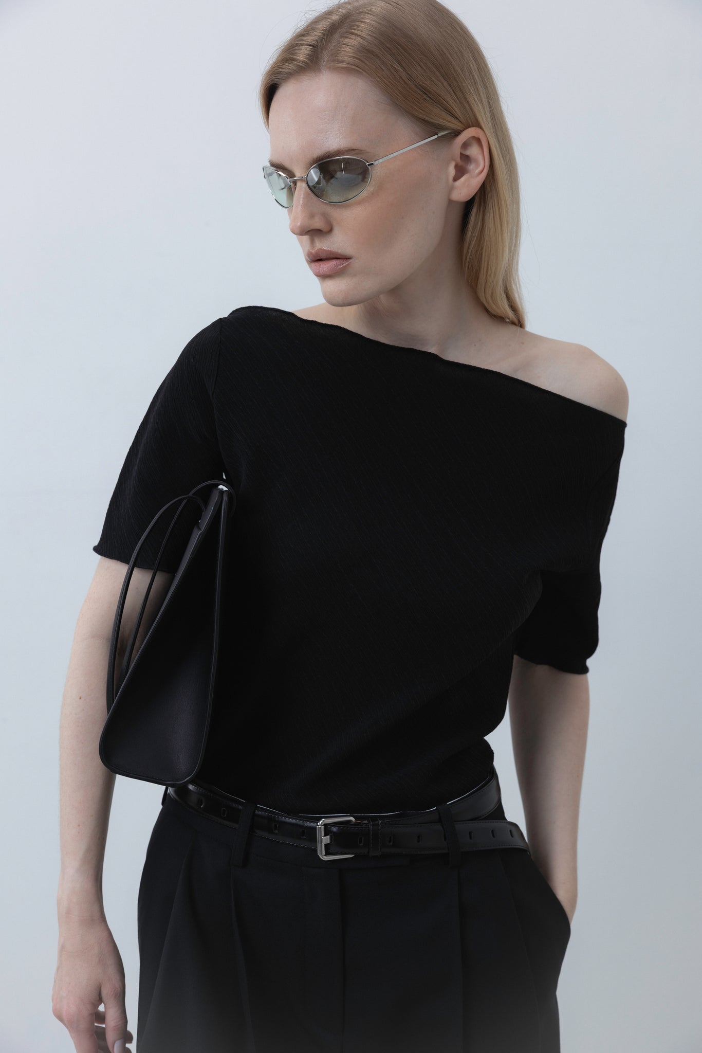 SILK MINIMAL TOP