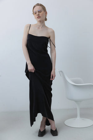 LONG MINIMAL SLIP DRESS IN BLACK