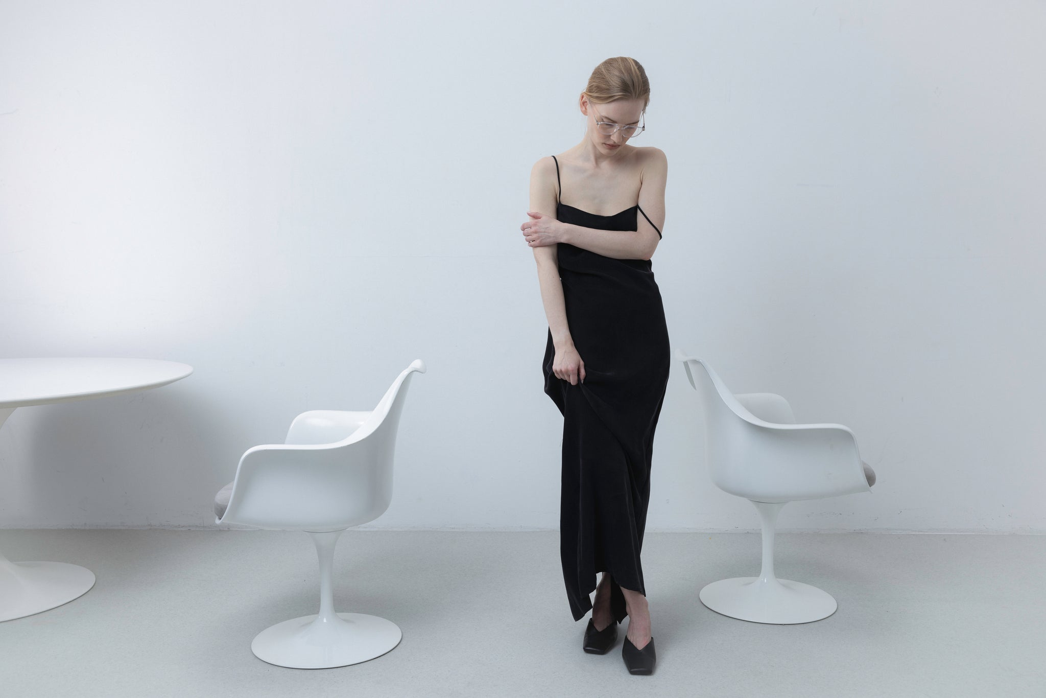 LONG MINIMAL SLIP DRESS IN BLACK
