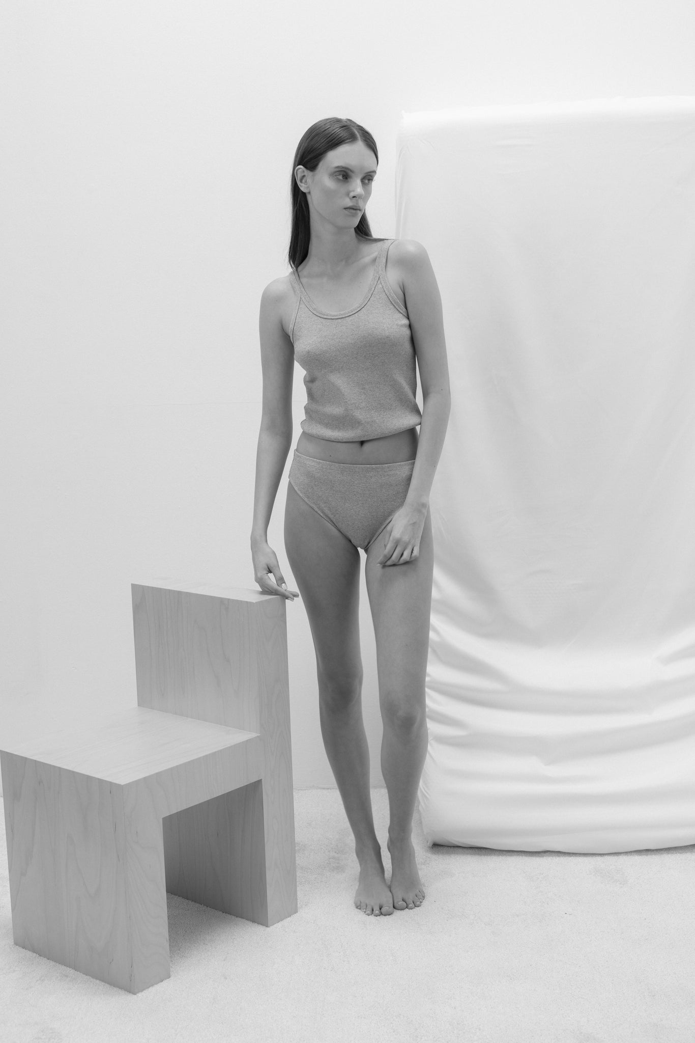 RIBBED COTTON TOP IN GREY