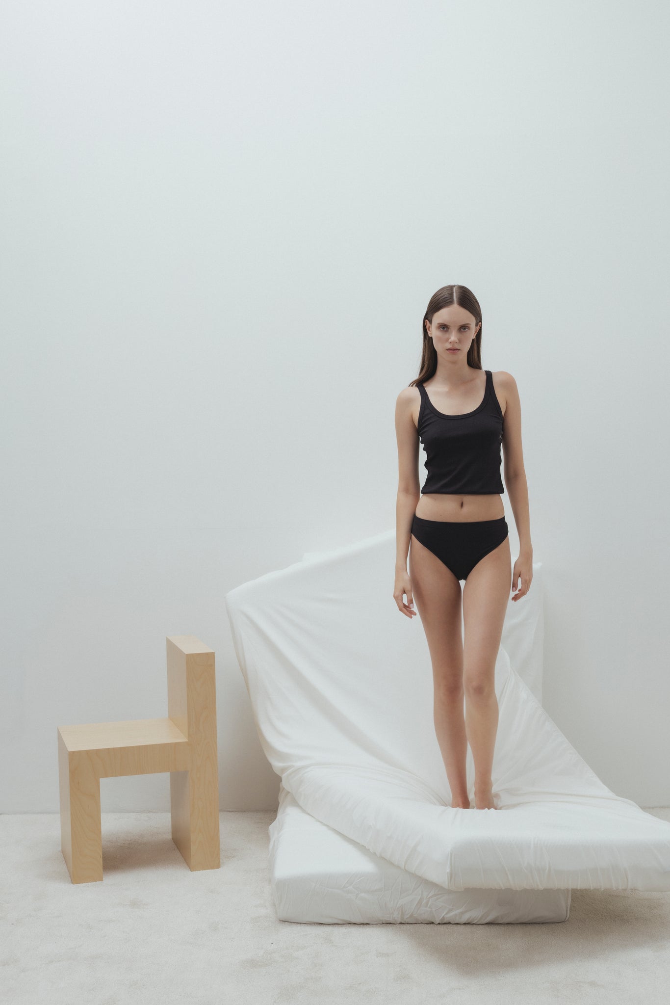 RIBBED BAMBOO BRIEFS IN BLACK