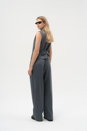 FLOW PLEATED STRAIGHT TROUSERS